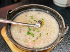 -何妹湿辣牛肉·粤式烧烤砂煲(桂雅路店)