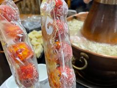 -果松木炭酸菜铜火锅·外婆参鸡汤