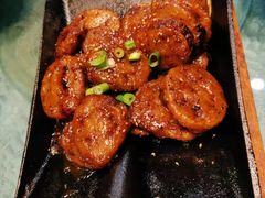 -老码头黑皮肘子锅包肉熏酱水饺(文政街店)