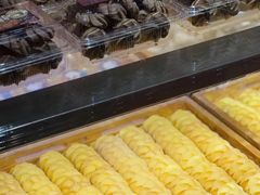 -昆明冠生园·蛋糕·面包(南强街店)