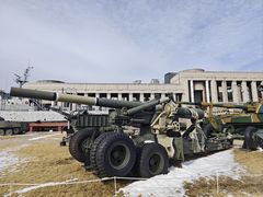 -韩国战争纪念馆