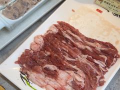 -洞庭洲·防空洞火锅·铜锅涮肉·烧烤(新百广场店)