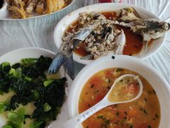 -小六农家乐(崇明西沙湿地店)