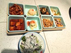 -韩香福烤肉庄园(荣成店)