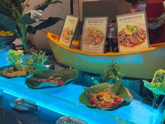 -广州万富希尔顿酒店·感趣自助餐厅·金秋蟹宴生蚝海鲜刺身烧烤