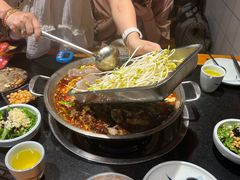 -小饕荟雅安贡椒鱼鲜馆(广福桥店)