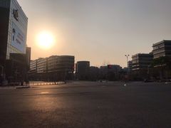 -星巴克臻选(上海虹桥新天地三店)
