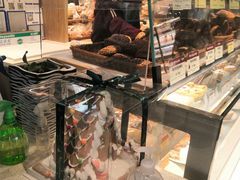 面包甜点陈列柜-德南面包房(尚都店)