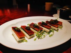 鱼子酱脆皮松板肉-解香楼(八盘岭路店)