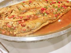 -丹江口渔村·湘味厨房(桃园店)