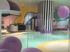 -涨巢·潮玩水疗局