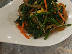 -汗腾格里·风味餐厅(新疆驻京办店)