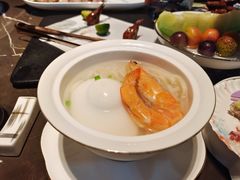 -海派悦庭·海胆烧麦·新融合菜(凯德广场店)