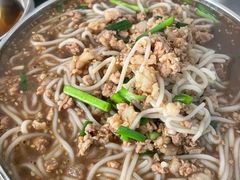 -正宗杨记普洱酸醋米线(总店)