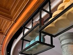 -八府香鸭·啫啫煲(华山路店)