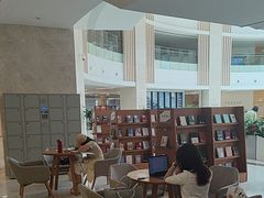-厦门市图书馆(集美新城馆区)