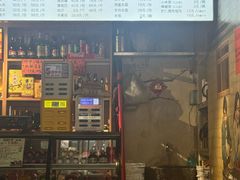 -老天桥酱肉烧饼夹肘子(天桥店)