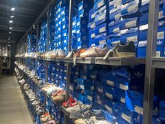 -法雅体育工厂店(皂君庙路店)