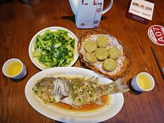 -唐师傅湘西名菜馆(武陵路店)