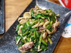 -老东镇啤酒屋海鲜加工·蒸汽海鲜·海鲜烧烤(台东店)
