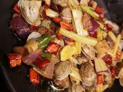 -何师烧烤·香辣蟹·川菜·30年老品牌(太古里旗舰店)