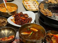 -草家酱蟹炭火烤肉店(珲春南路一店)