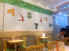大堂-塔斯汀中国汉堡(国贸店)