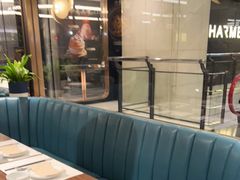 靠窗位-港丽餐厅(杭大店)
