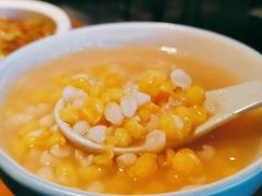 大碴粥-95号酱骨·一块豆腐(展春园西路店)