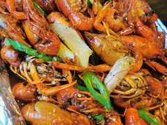 -龙巢盱眙龙虾·牛蛙·烧烤宵夜(八卦岭店)