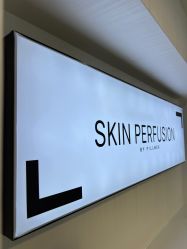 -JNK皮肤管理中心