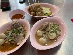 -榮泰米粉湯(Left Shop)