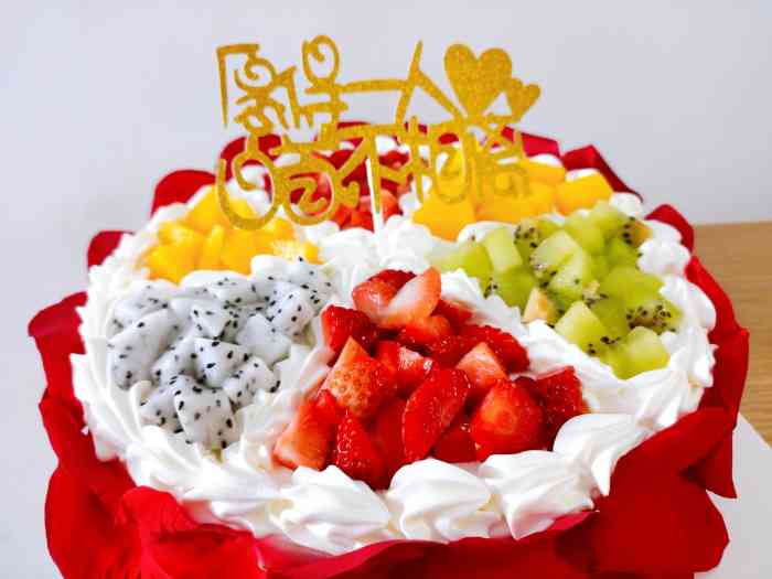 好吃不忘迪莉娅,他家是一家悠久的店铺,主要以烘焙为主,长春有很多家