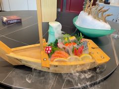 -鼎泰亨·海鲜牛肉餐厅(滨江店)