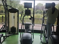 -南阳建业森林半岛假日酒店