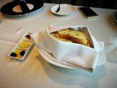 餐前面包-Flame秀扒房西餐厅·石家庄希尔顿酒店