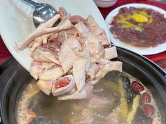 -花苑美食横琴生蚝火锅(拱北粤华路店)
