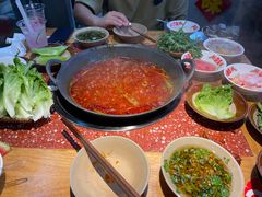 -赵美丽·重庆社区火锅·直营店(火车东站·中豪国际店)