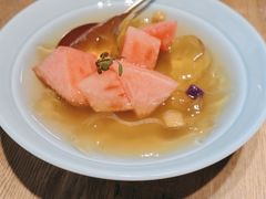-蜜桃餐厅·伴山(湖滨商业街店)