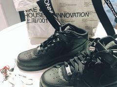 -NIKE品牌体验店(南京东路店)