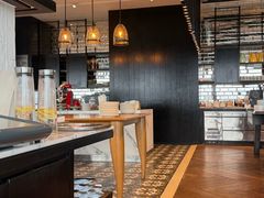 -瑰丽酒店·海吧·天际下午茶·现场DJ·天台酒吧