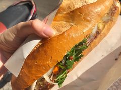 -Bánh Mì Huynh Hoa