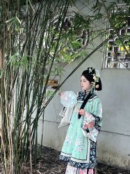 -一揽芳华汉服旗袍体验馆(拙政园店)