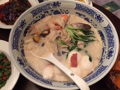 极品鱼头皇-山外山菜馆(玉泉路店)