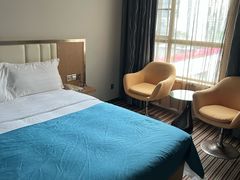 -山水时尚酒店(广州黄埔东路大沙东地铁站店)