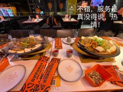 -鸣记脆皮烤鱼·海鲜烤鱼(三八广场店)