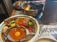 -草家酱蟹炭火烤肉店(珲春南路一店)