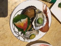 -雍和会海鲜姿造自助(湖东路店)