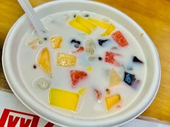 -海口骑楼小吃街