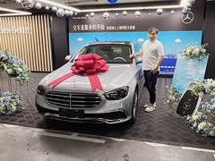 -奔驰上海利星(七宝店)